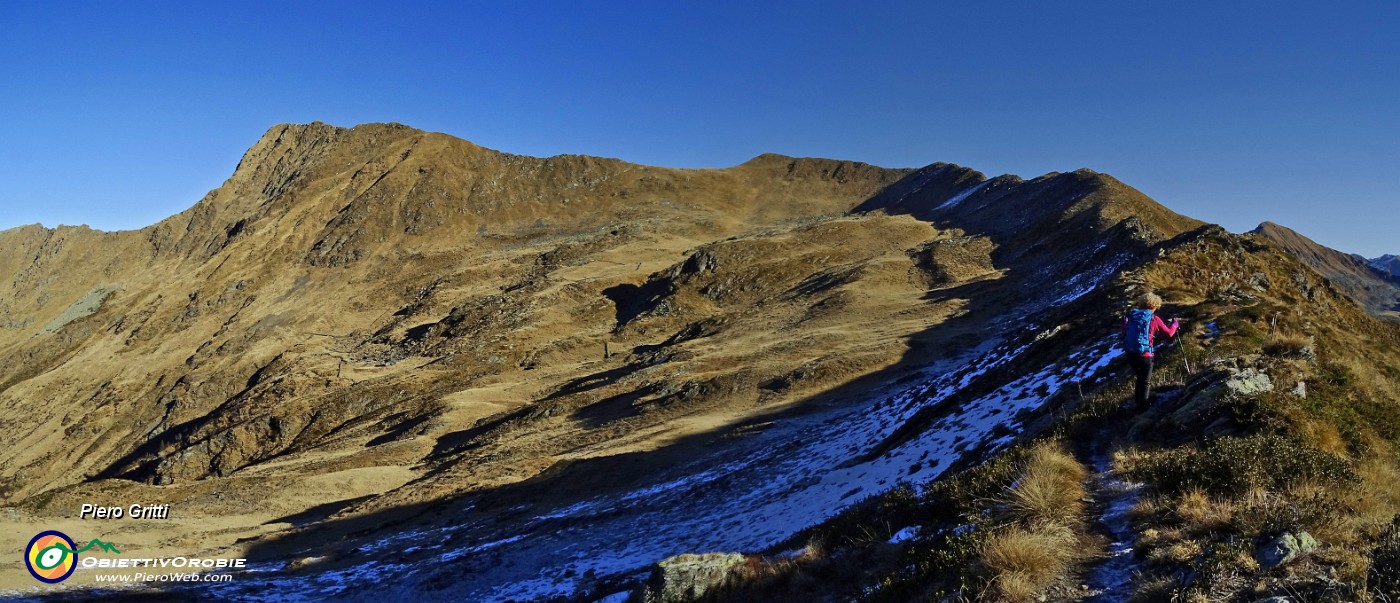 01 Cima di Lemma (2348 m) e Pizzo Scala (2429 m) .jpg